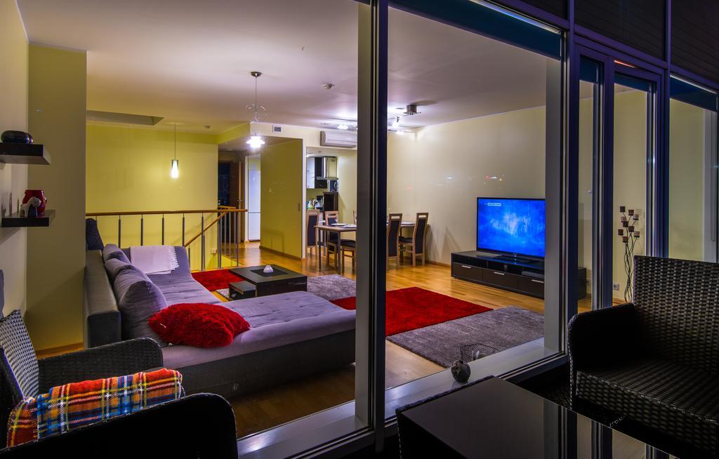 Airhome Apartments Талин Екстериор снимка