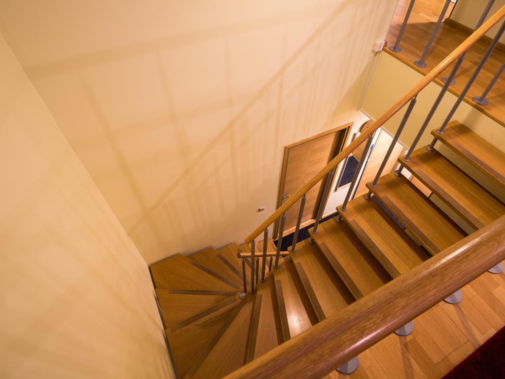 Airhome Apartments Талин Екстериор снимка
