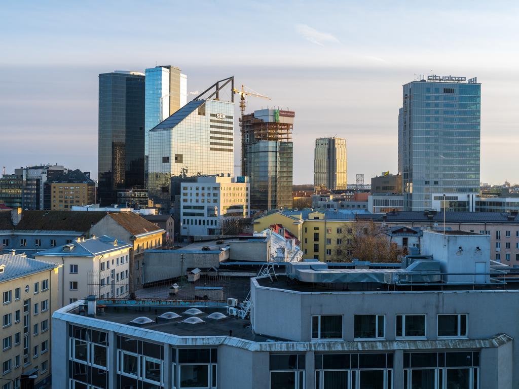 Airhome Apartments Талин Екстериор снимка