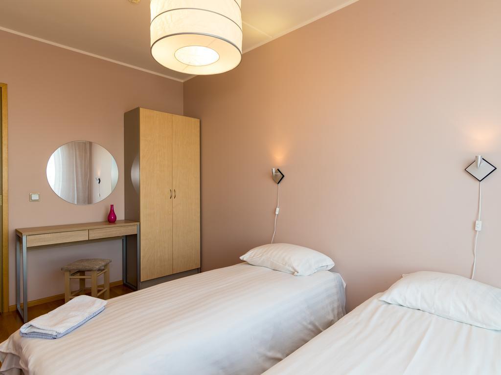 Airhome Apartments Талин Екстериор снимка
